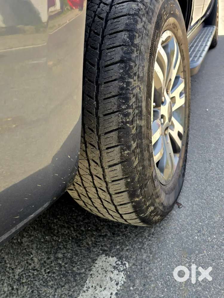 Ford Endeavour 2016 Diesel Well Maintained