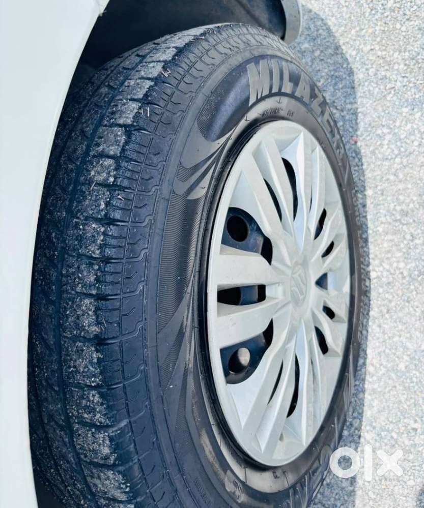 Maruti Suzuki Swift Dzire 1.2 Vxi Bsiv, 2019, Cng & Hybrids