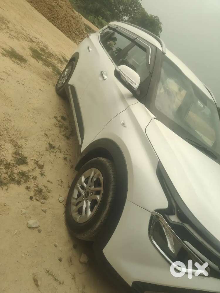 Kia Carens 2022 Diesel 44000 Km Driven