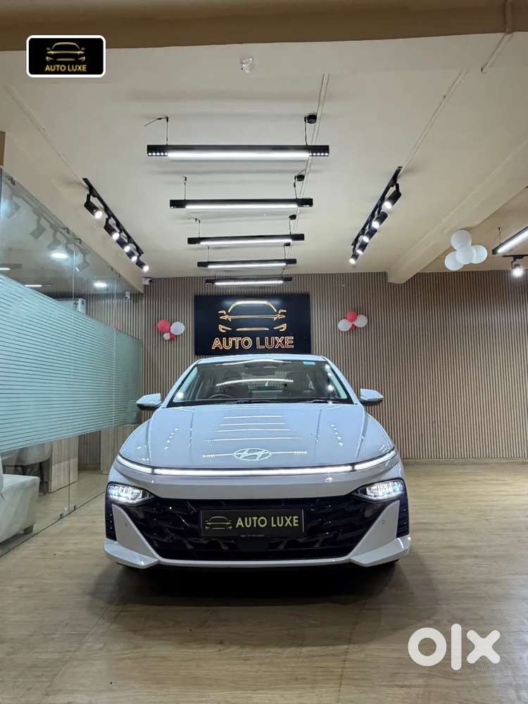 Hyundai Verna 1.5 Sx (o) Vtvt, 2025, Petrol