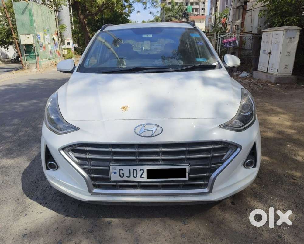 Hyundai Grand I10 Nios Sportz 1.2 At, 2020, Petrol