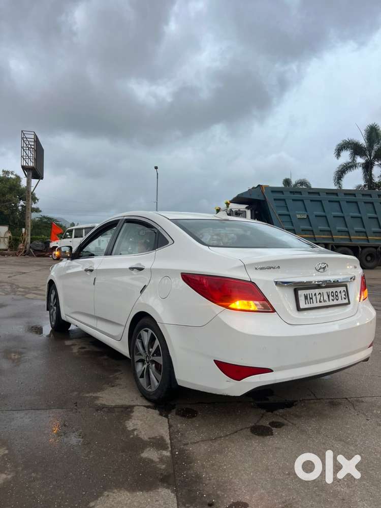 Hyundai Fluidic Verna 2015