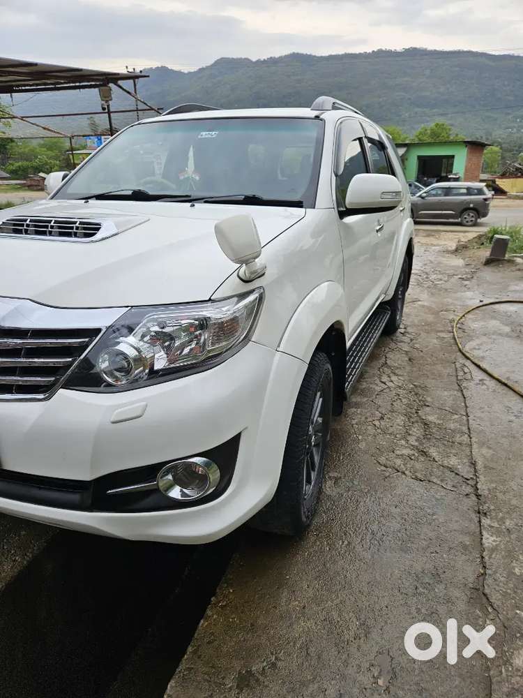 Toyota Fortuner 2015 Diesel 163000 Km Driven