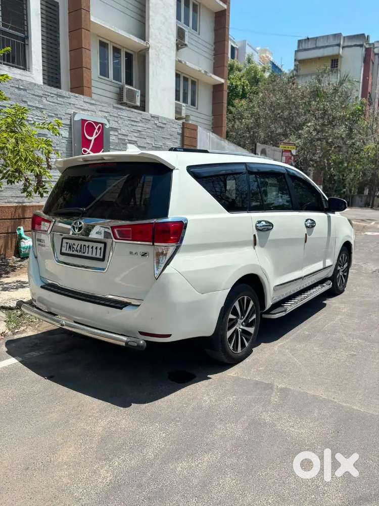 Toyota Innova Crysta 2.4 2021