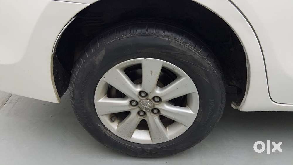 Toyota Corolla Altis 1.8 G, 2015, Petrol