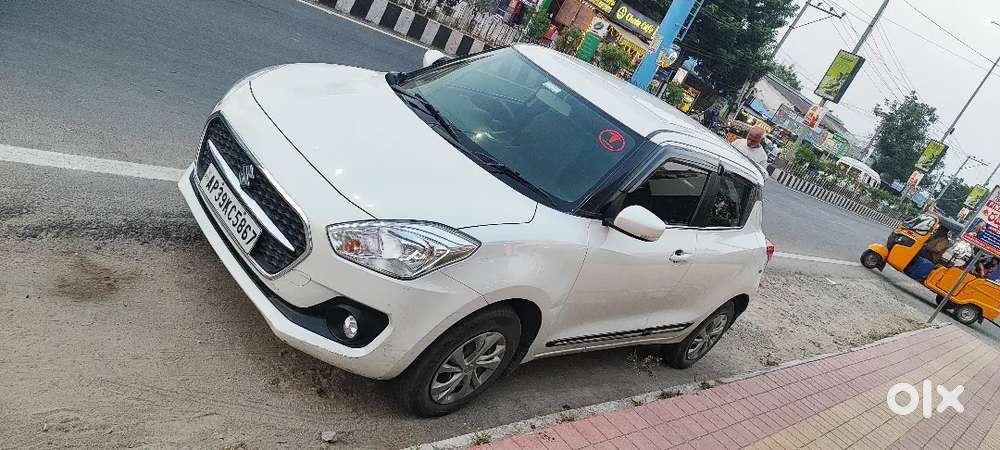 Maruti Suzuki Swift Vxi 2021 Petrol 80000 Km Driven