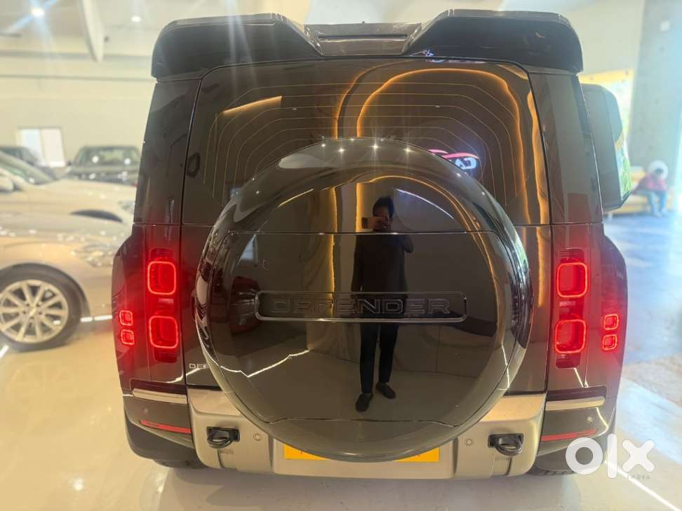 Land Rover Defender 2.0 110 X-dynamic Hse, 2024, Petrol