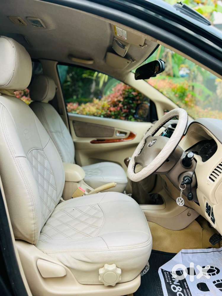 Toyota Innova 2.5 G (diesel) 7 Seater Bs Iv, 2008, Diesel