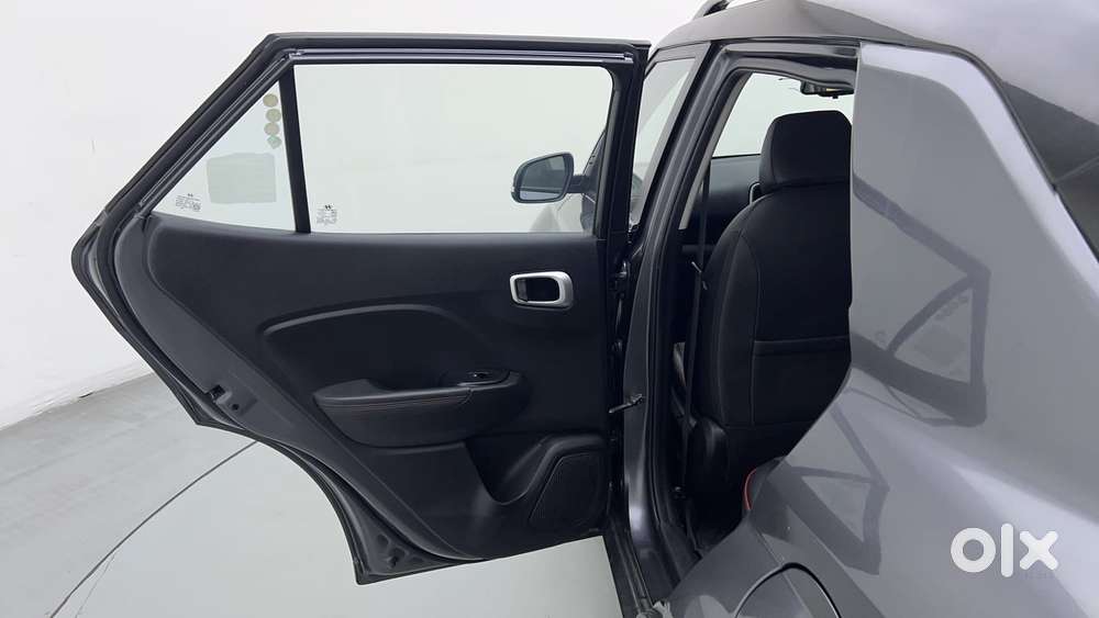 Hyundai Venue 1.0 Sx Plus Turbo Dct Dual Tone, 2022, Petrol