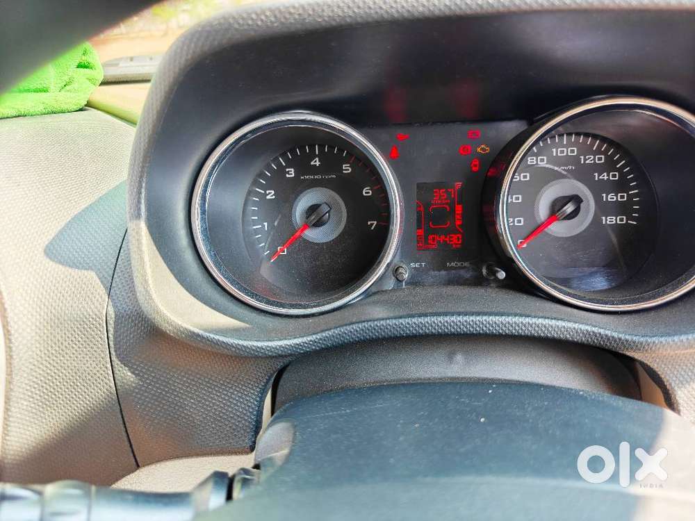 Manindra Tuv300 T8 2017 Diesel – Good Condition And Well Maintained