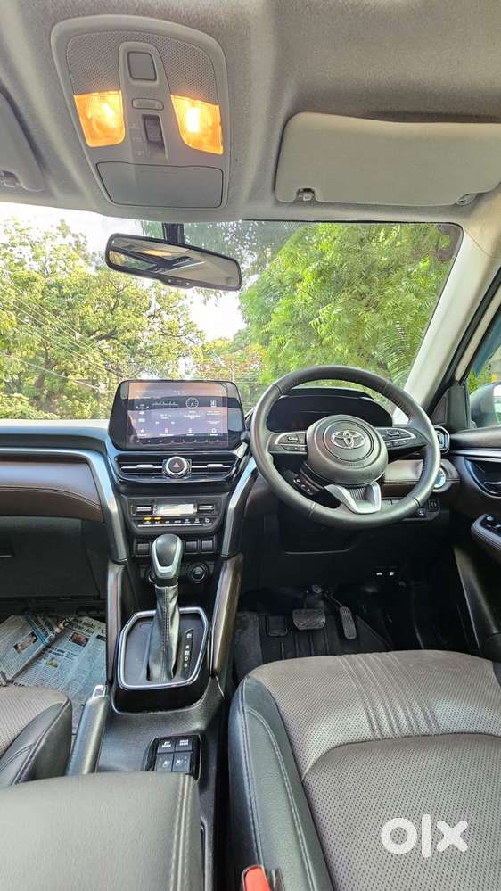 Toyota Urban Cruiser Hyryder 1.5 V Hybrid, 2025, Petrol