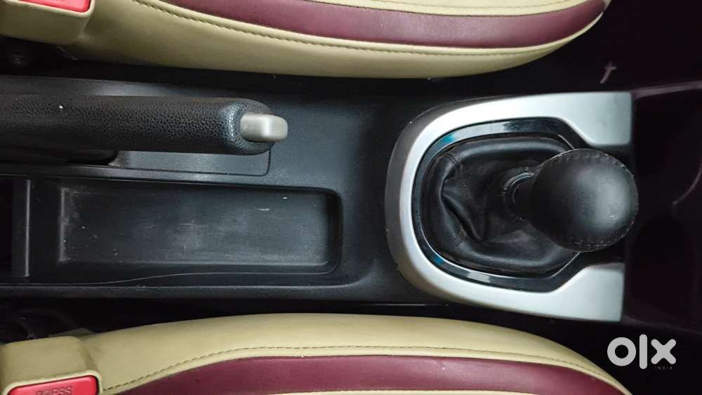 Honda Jazz 1.2 V I Vtec, 2016, Petrol