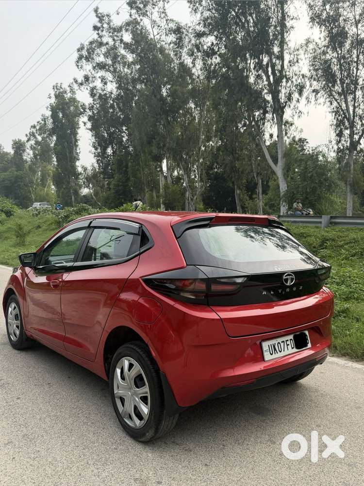 Tata Altroz 1.2 Xt, 2022, Petrol