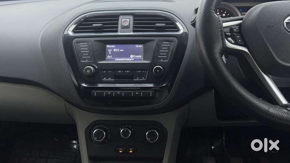 Tata Tiago Xz, 2017, Petrol