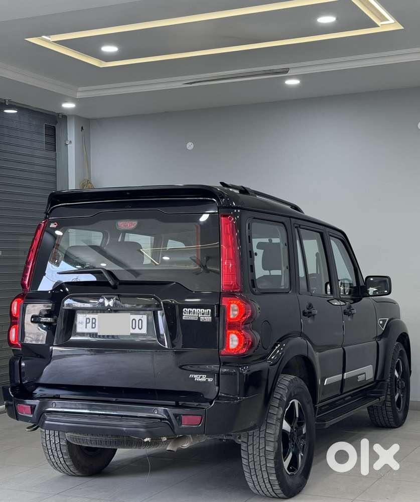 Mahindra Scorpio Classic 2.2 S 11 Mt 7 Cc, 2022, Diesel