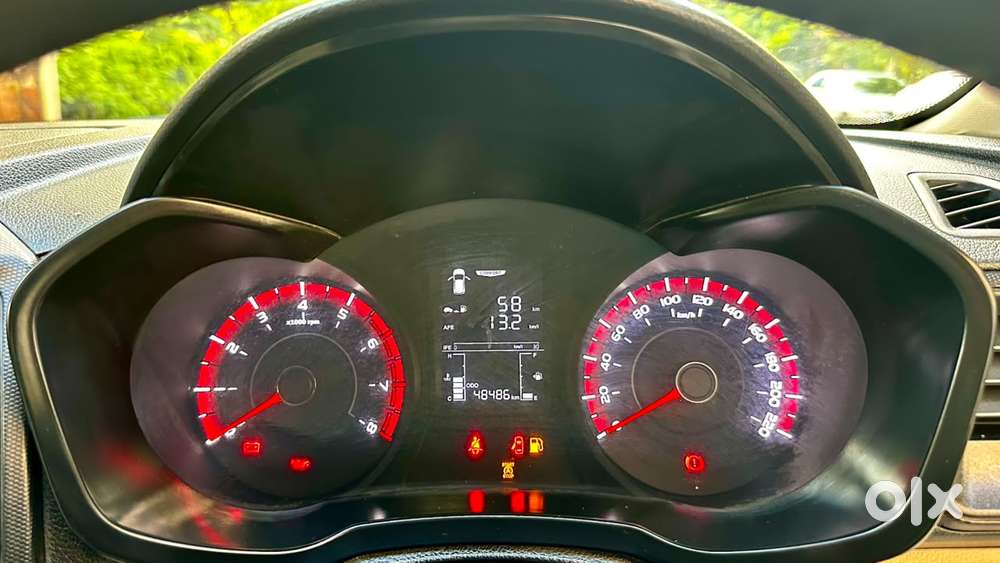 Mahindra Xuv300 W8 Option, 2021, Petrol