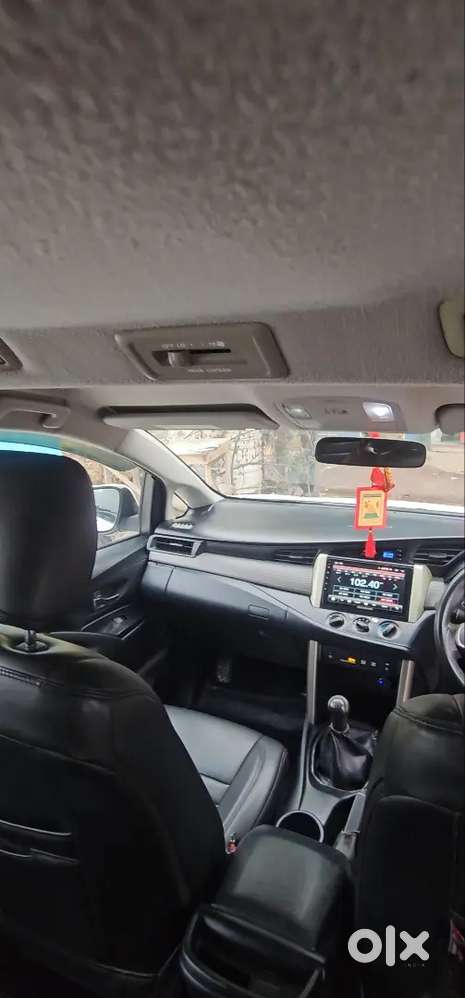 Toyota Innova Crysta 2017 Diesel 205000 Km Driven