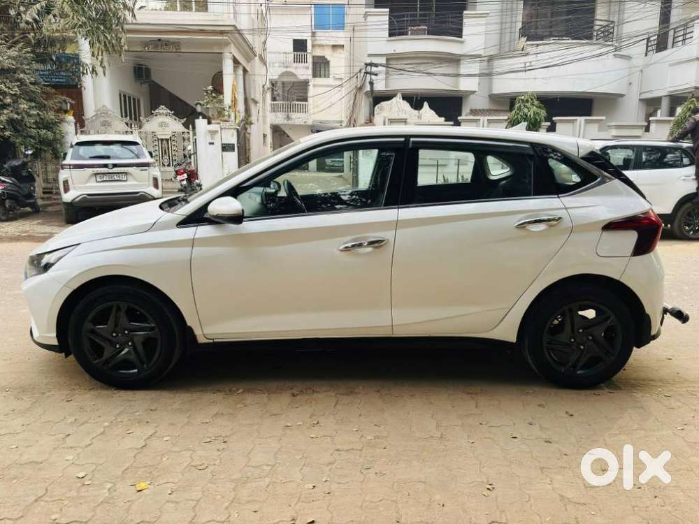 Hyundai New I20 1.5 Sportz Mt, 2022, Diesel