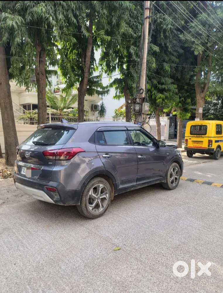 Creta 2019 Automatic Sunroof Top