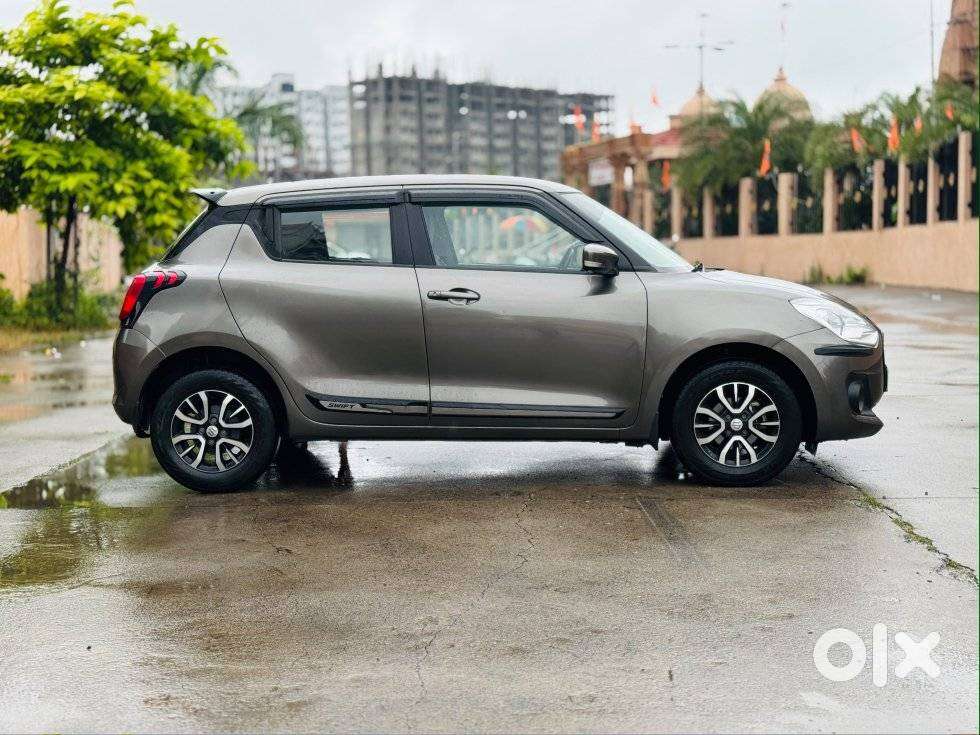 Maruti Suzuki Swift Vxi Optional, 2023, Petrol