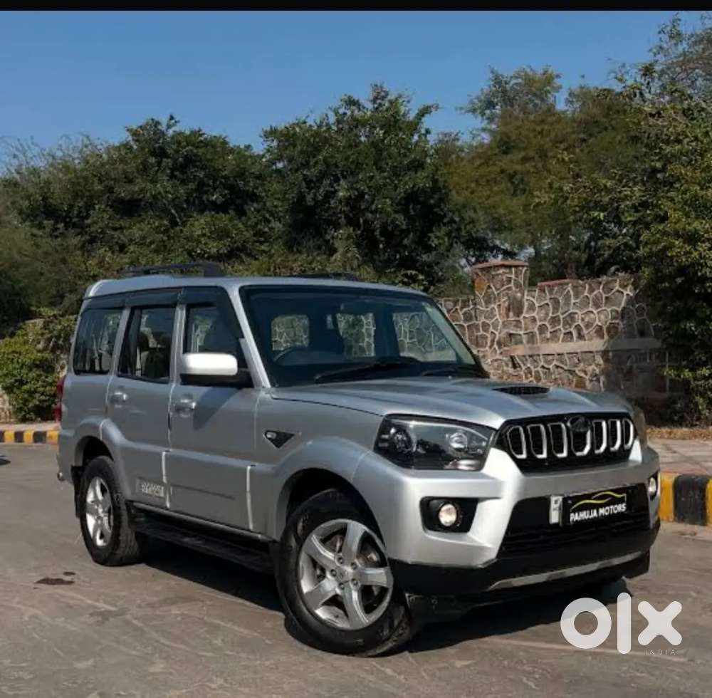 Mahindra Scorpio Classic 2015