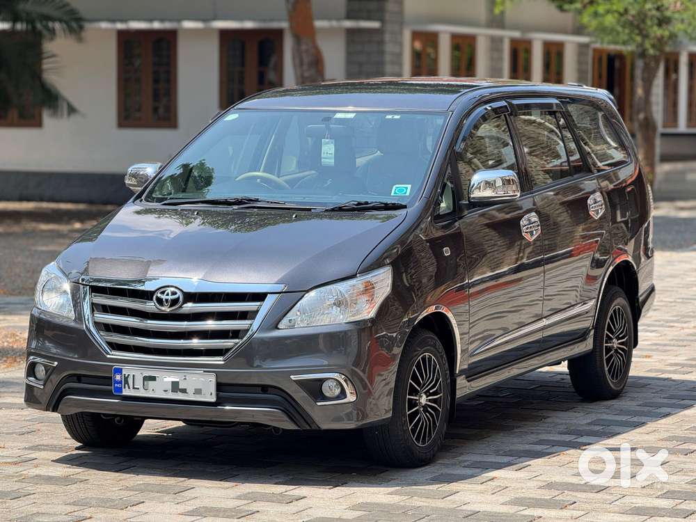 Toyota Innova 2.5 Gx 7 Seater Bs Iv, 2015, Diesel