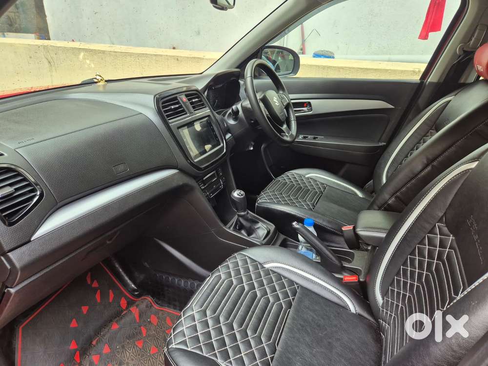 Maruti Suzuki Brezza 1.5 Zxi Smart Hybrid Dual Tone, 2021, Petrol