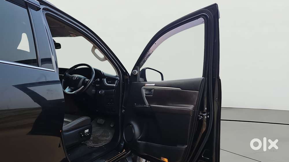Toyota Fortuner 4x2 At 2.8 Diesel, 2020, Diesel