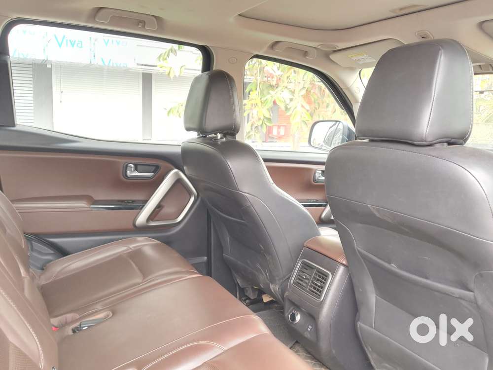 Mahindra Scorpio-n 2.2 Z8 L Diesel Mt 7 Str, 2024, Diesel