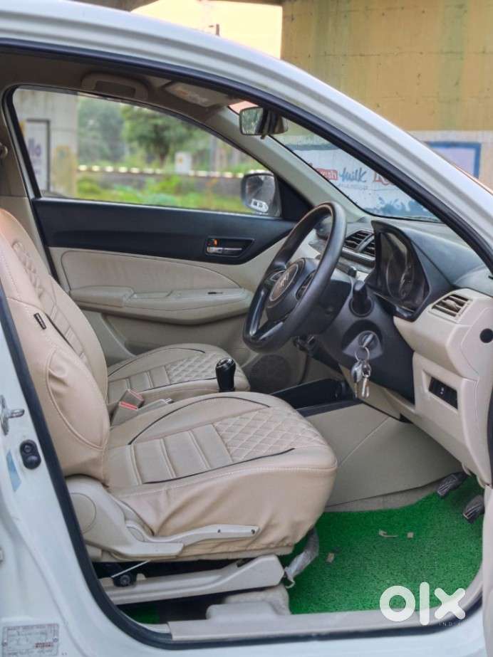 Maruti Suzuki Dzire 1.2 Vxi, 2022, Petrol