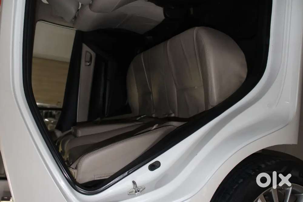 Toyota Corolla Altis 1.8 V Automatic