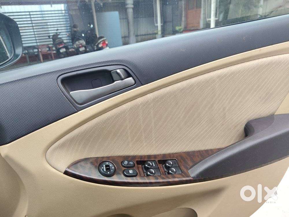 Hyundai Verna 1.6 Crdi At Sx Option, 2017, Diesel