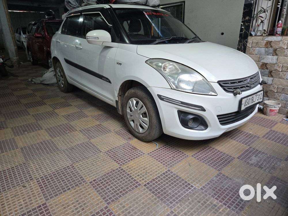 Maruti Suzuki Swift Dzire 1.2 Vxi Bsiv, 2014, Petrol