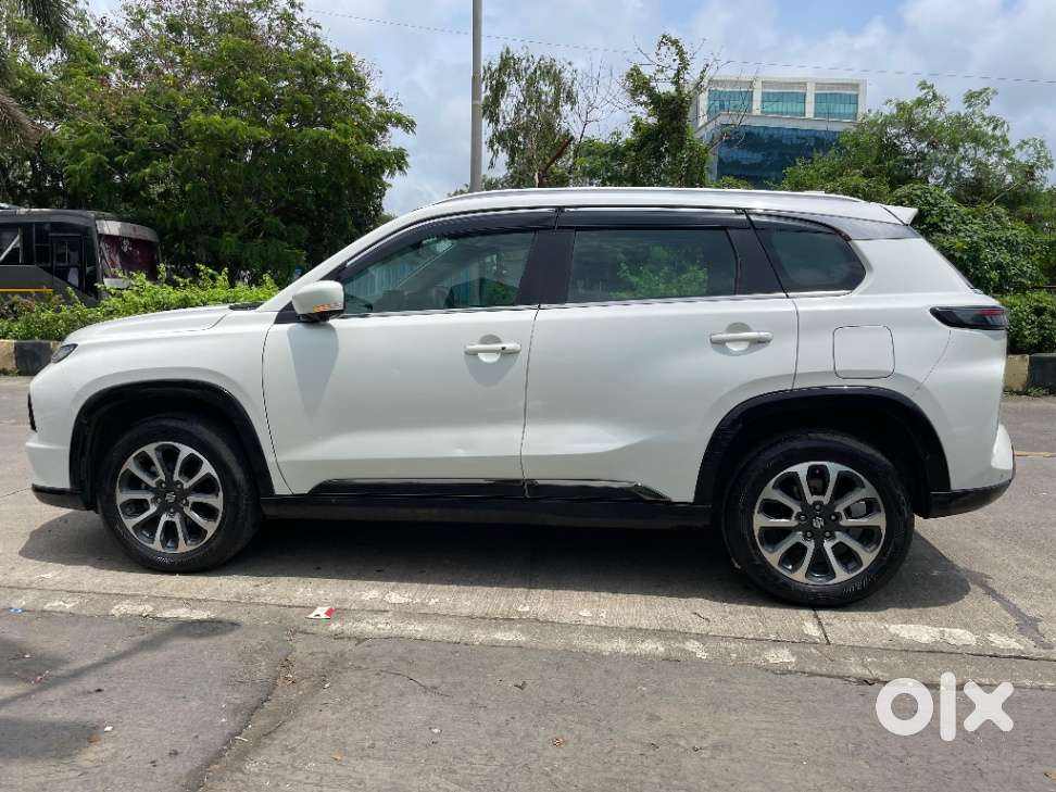 Maruti Suzuki Grand Vitara 1.5 Alpha Plus Intelligent Hybrid Ecvt, 2..