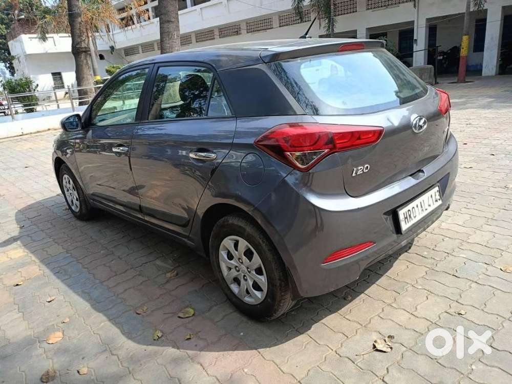 Hyundai Elite I20 Magna 1.4 Crdi, 2015, Petrol