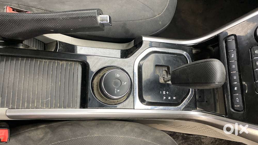 Tata Nexon 1.2 Revotron Xza Plus, 2018, Petrol