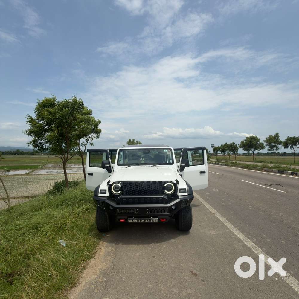 Mahindra Thar Roxx 2025