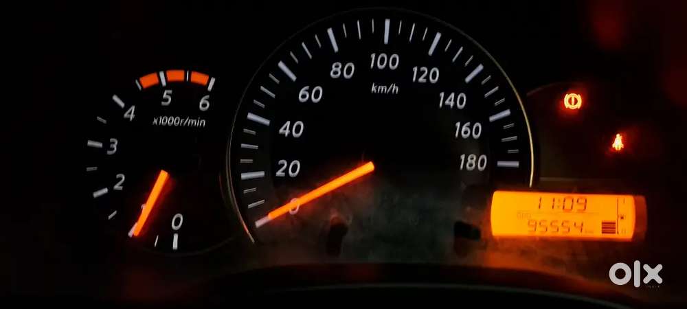 Nissan Micra 2014 Diesel 95000 Km Driven