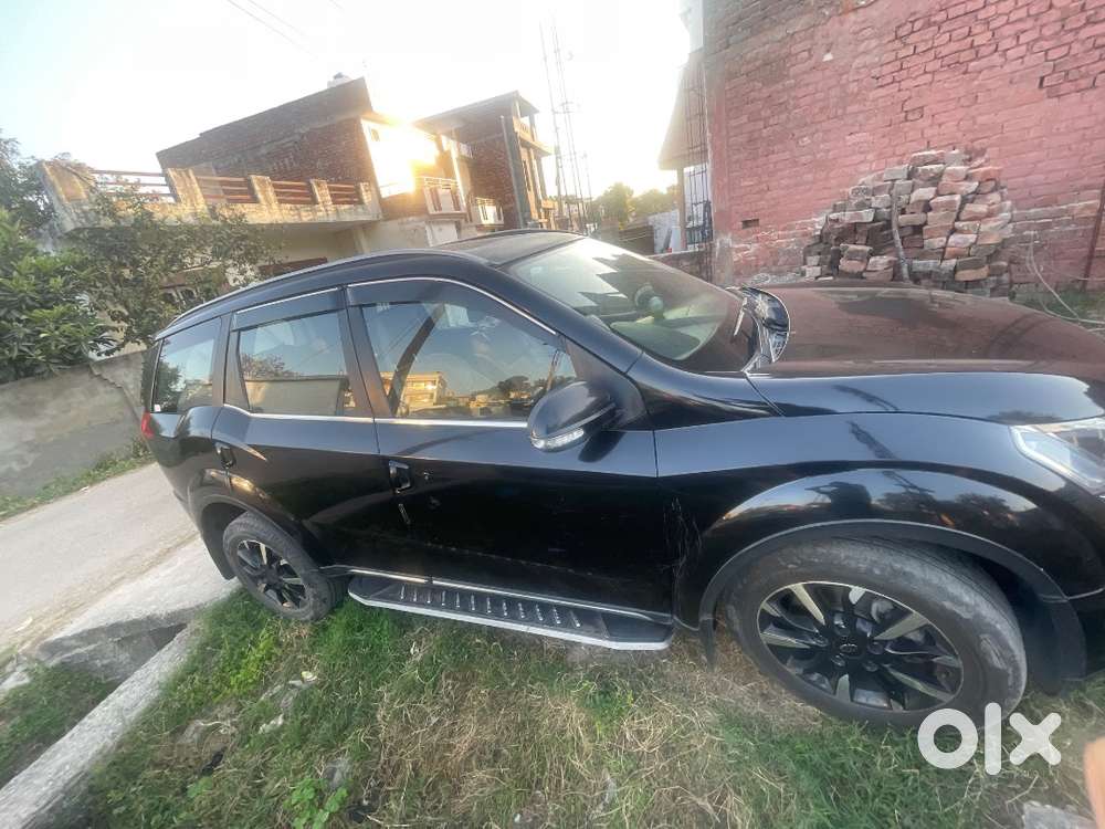 Mahindra Top Variant Automatic Drive Push Button Start