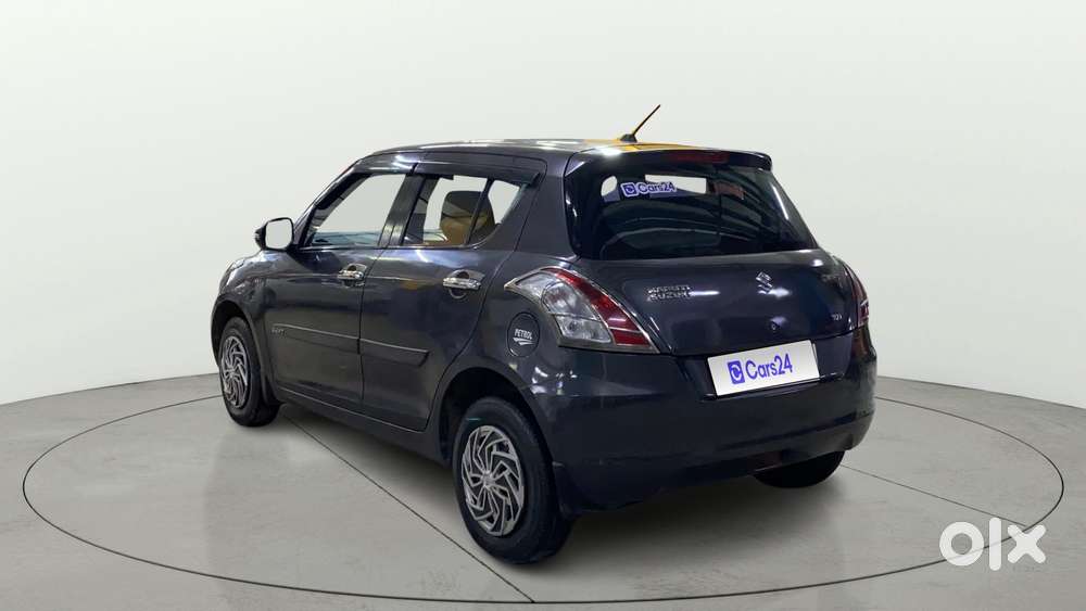 Maruti Suzuki Swift Vxi, 2015, Petrol