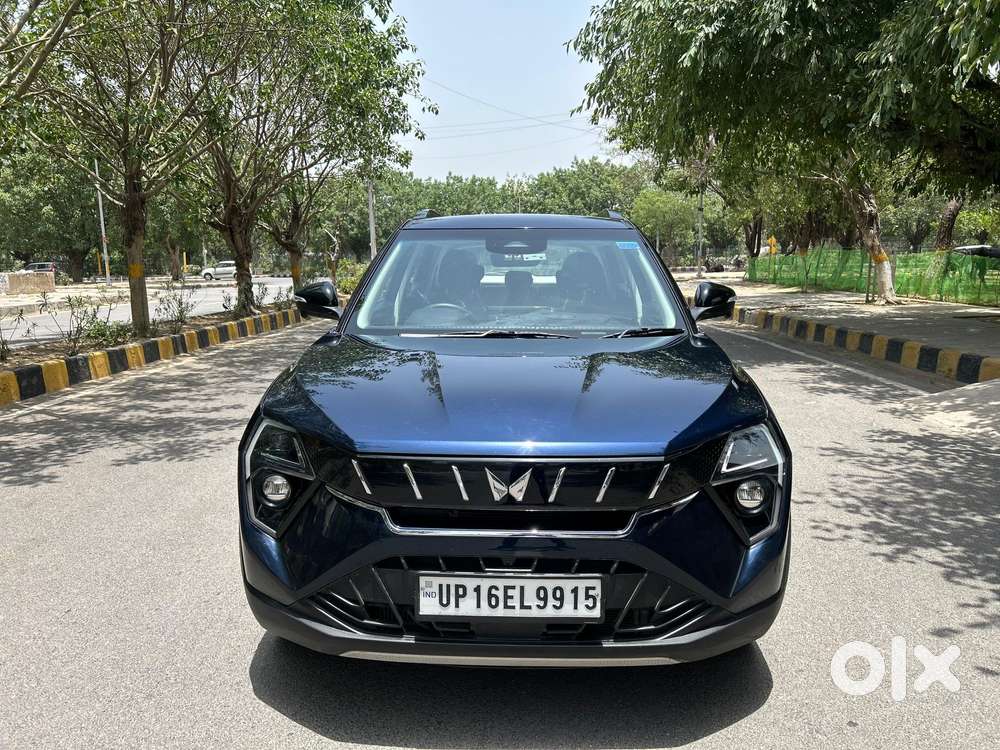 Mahindra Xuv 3xo Ax5 Pm Mt, 2024, Petrol