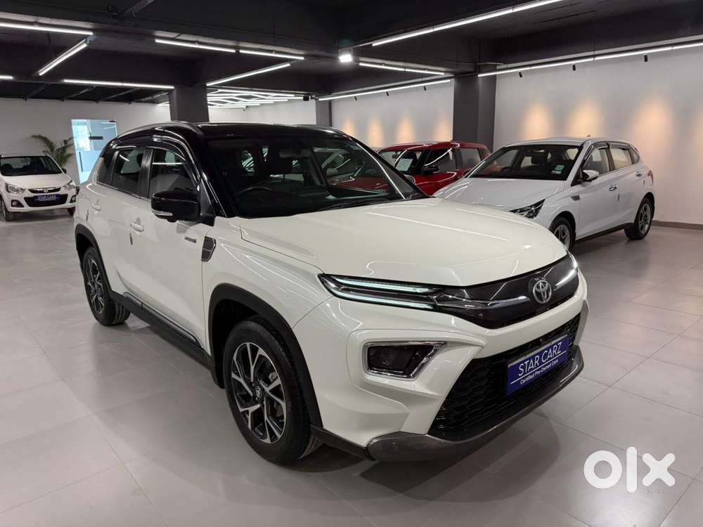 Toyota Urban Cruiser Hyryder 1.5 V Hybrid, 2024, Petrol