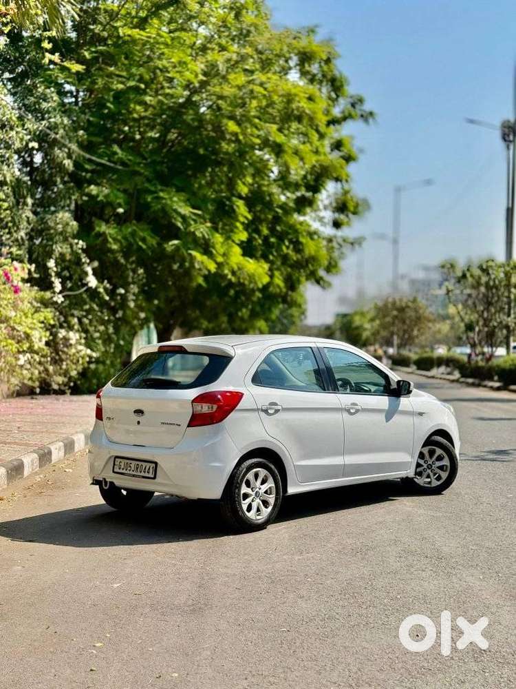 Ford Figo, 2016, Petrol