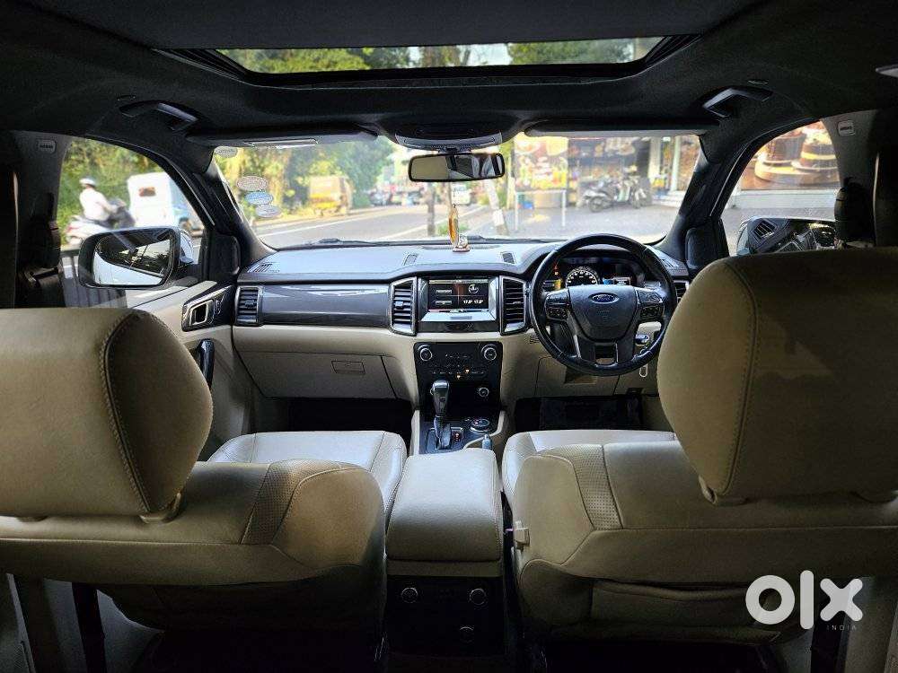 Ford Endeavour 3.2 Titanium 4x4 At, 2016, Diesel