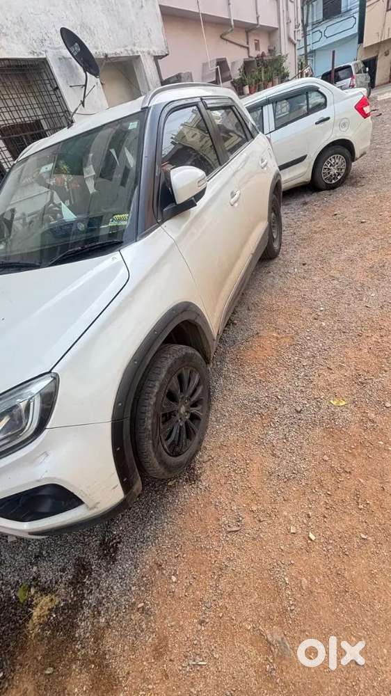 Maruti Suzuki Brezza 2021 Petrol 105000 Km Driven
