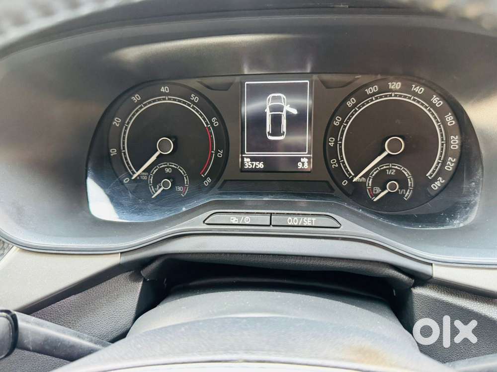 Skoda Kushaq Ambition 1.0l Tsi Mt, 2023, Petrol