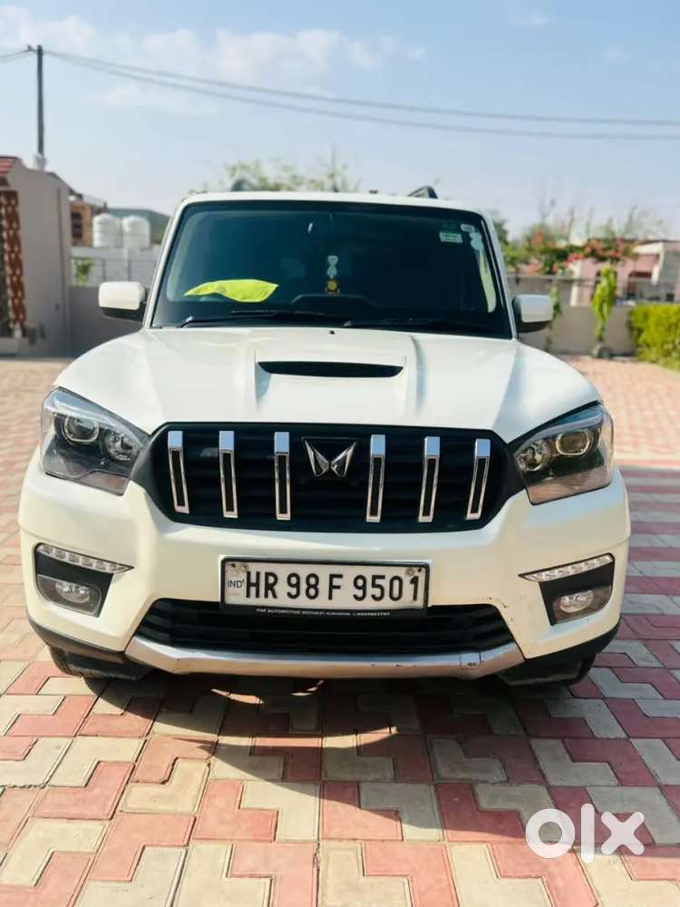 Mahindra Scorpio Classic 2022