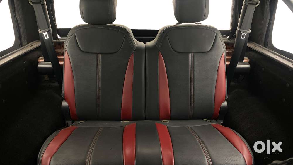 Mahindra Thar Lx 4-str Convertible Mt, 2020, Diesel