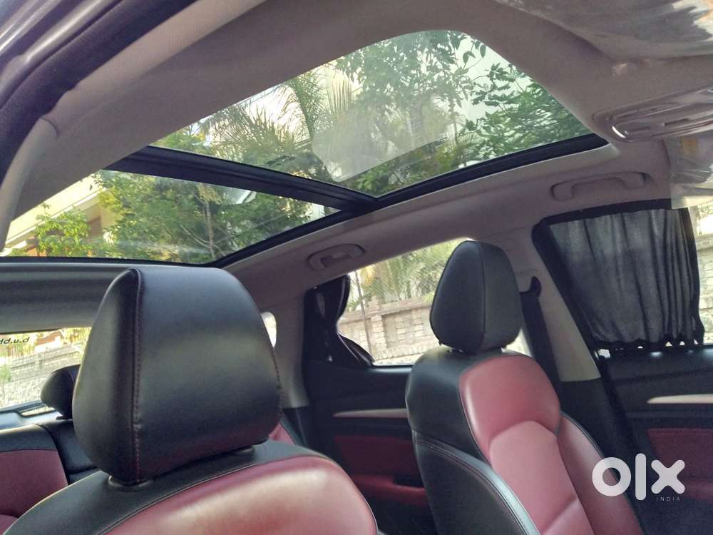 Mg Astor 1.5 Savvy Cvt S Red, 2024, Petrol