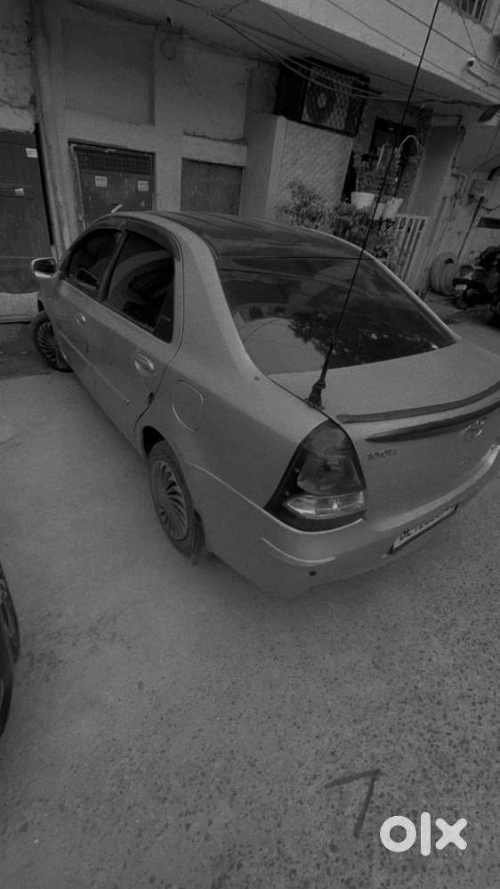 Toyota Etios 2012 Cng & Hybrids 136000 Km Driven